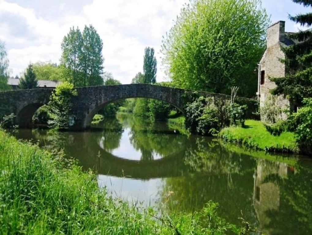Le Studio De St-Sauveur Dinan Exterior photo